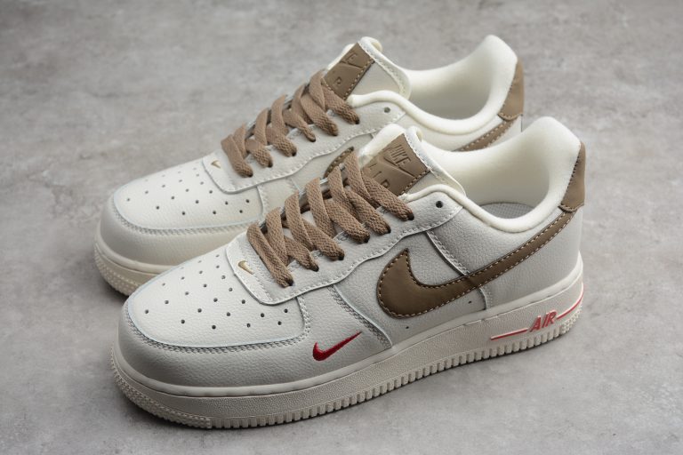 808788 996 nike