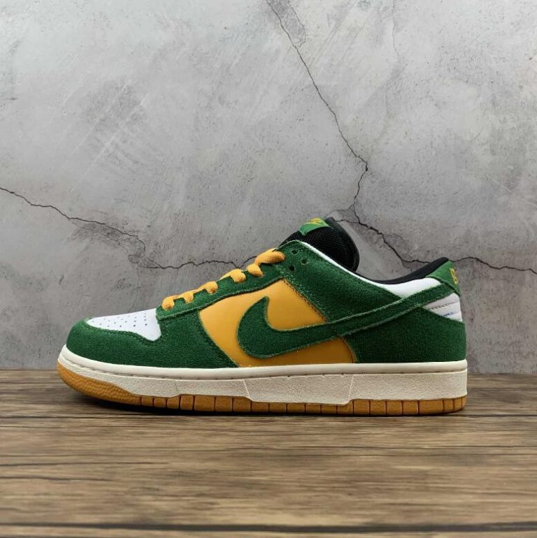 green and yellow dunks low